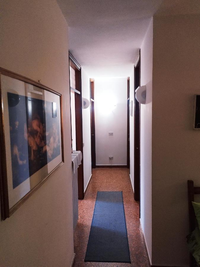 فندق Two Steps From Rialto البندقية المظهر الخارجي الصورة